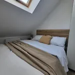 Mieszkanie Przy Zubrowej Oliwa *